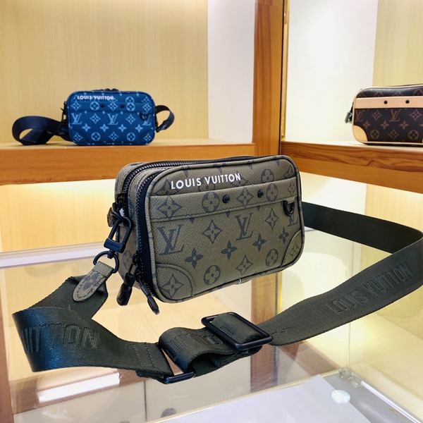 ルイヴィトンバッグ素材ディテール